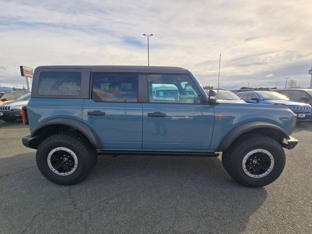 Used 2021 Ford Bronco Badlands AWD/4WD image 2