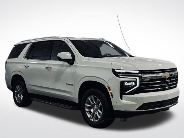 Used 2025 Chevrolet Tahoe LT image 4