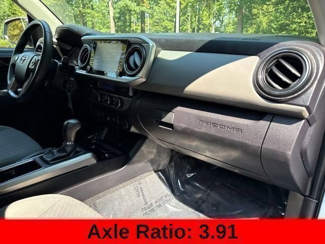 Used 2021 Toyota Tacoma SR5 RWD image 92