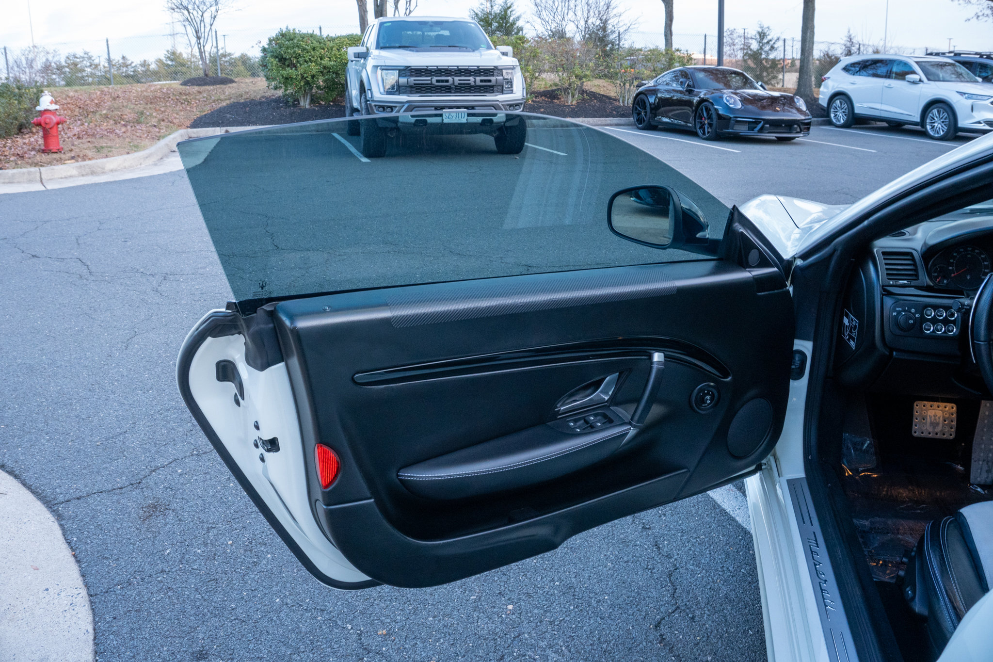 Used 2013 Maserati GranTurismo Sport image 10