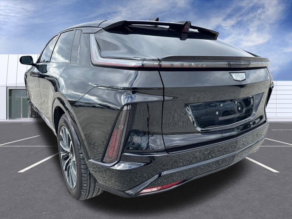 Certified 2024 Cadillac Lyriq Sport image 12