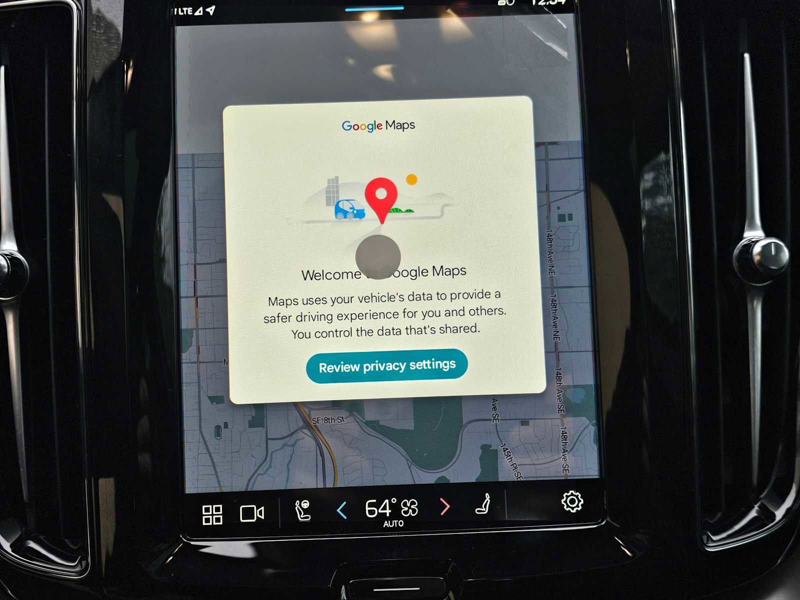 Certified 2025 Volvo XC60 B5 Core w/ Protection Package Premier image 62