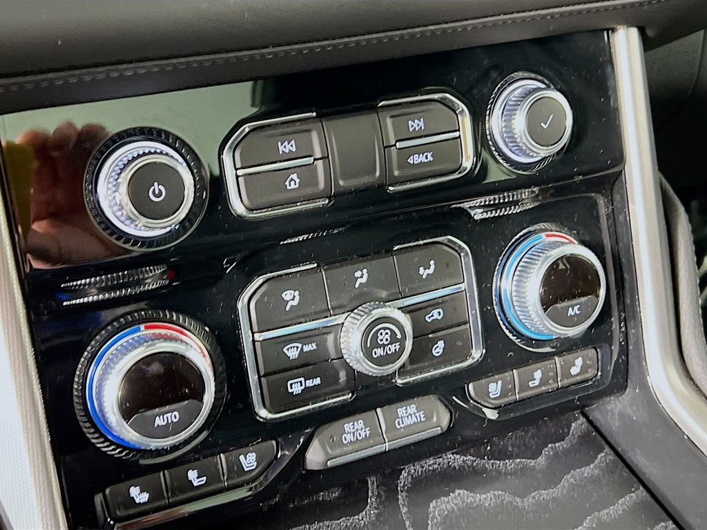 Certified 2023 GMC Yukon Denali w/ Denali Reserve Package image 15
