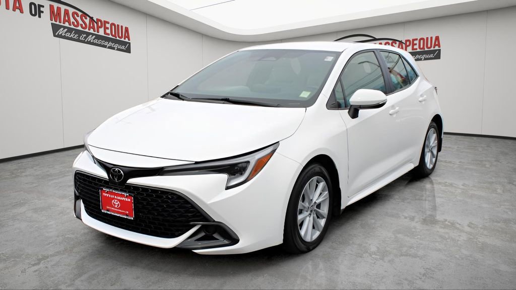 Certified 2024 Toyota Corolla SE image 1