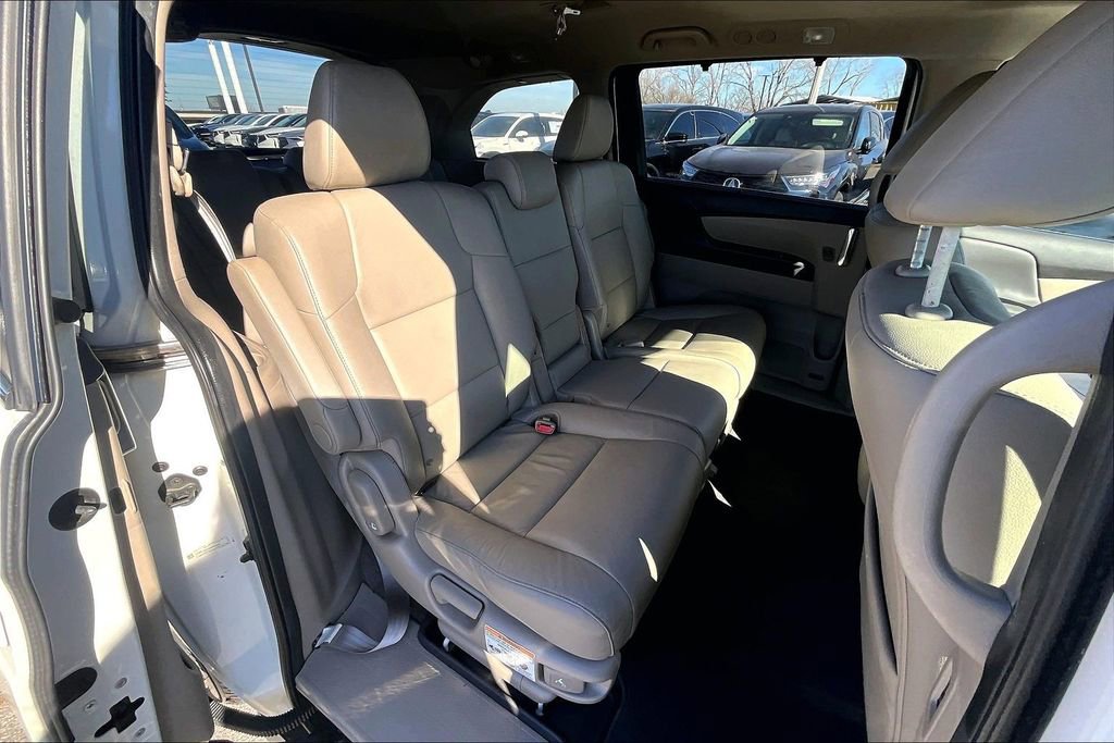 Used 2016 Honda Odyssey EX-L image 34