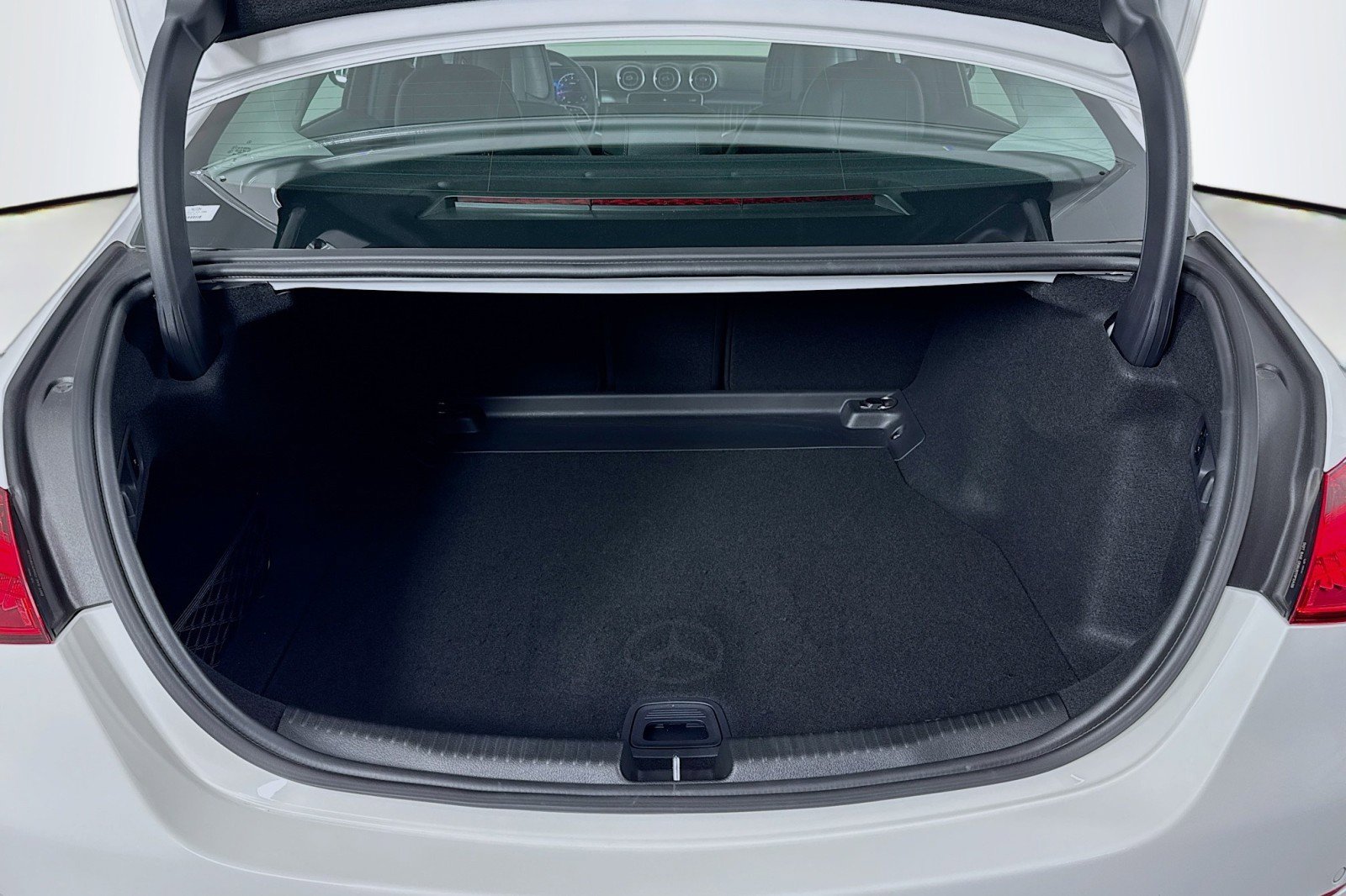 Certified 2023 Mercedes-Benz C 300 Sedan image 23