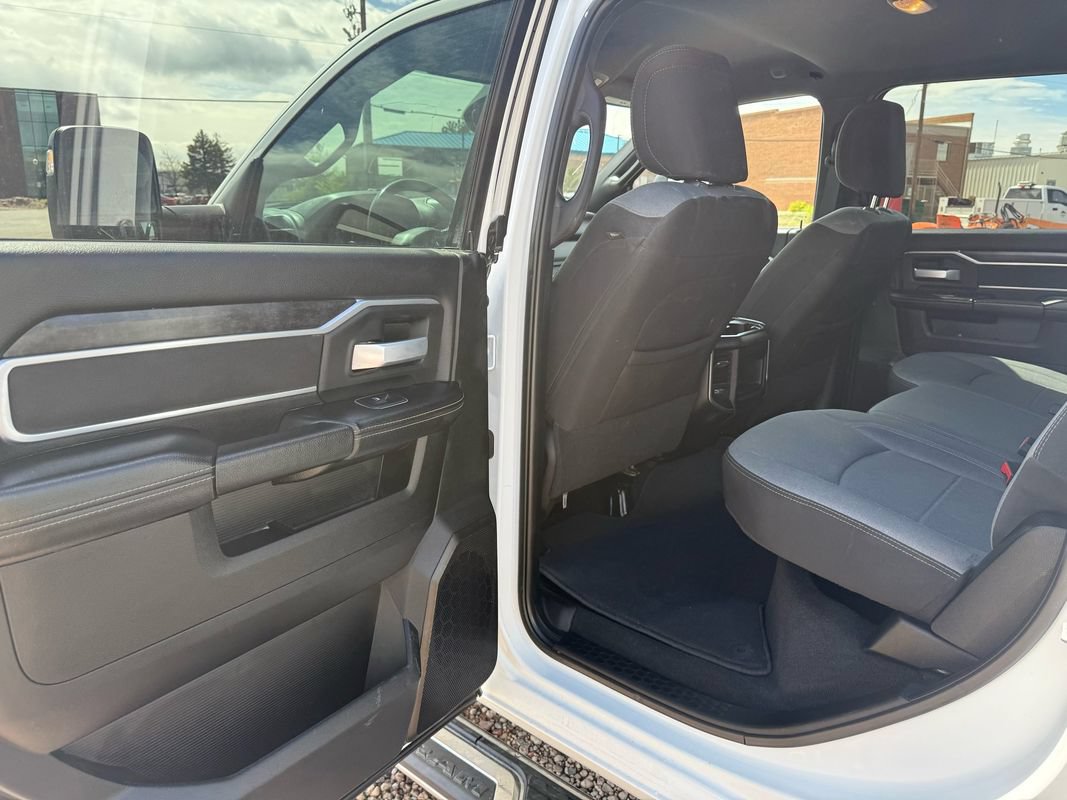 Used 2024 RAM 2500 Big Horn w/ Off Road Package AWD/4WD image 24