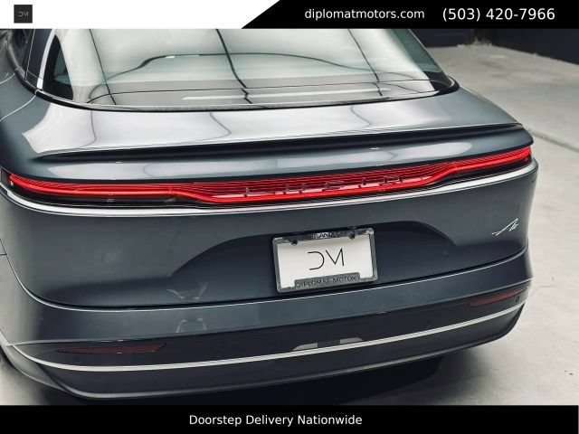 Used 2025 Lucid Air Pure RWD image 15