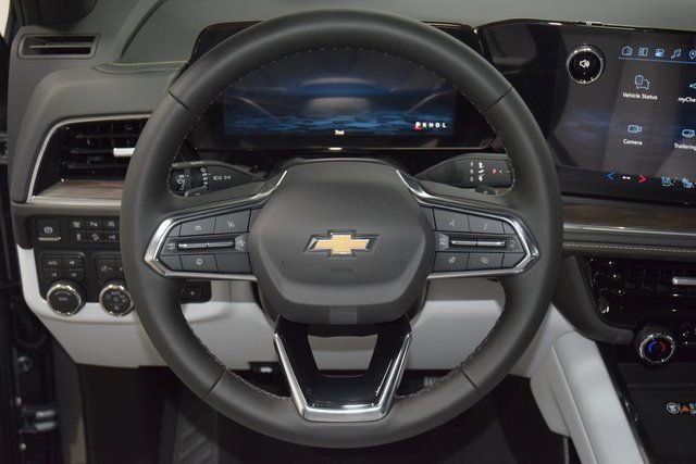 New 2026 Chevrolet Suburban Premier w/ Sun And Tow Package AWD/4WD image 37