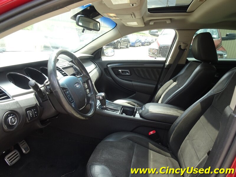 Used 2010 Ford Taurus SHO AWD/4WD image 10