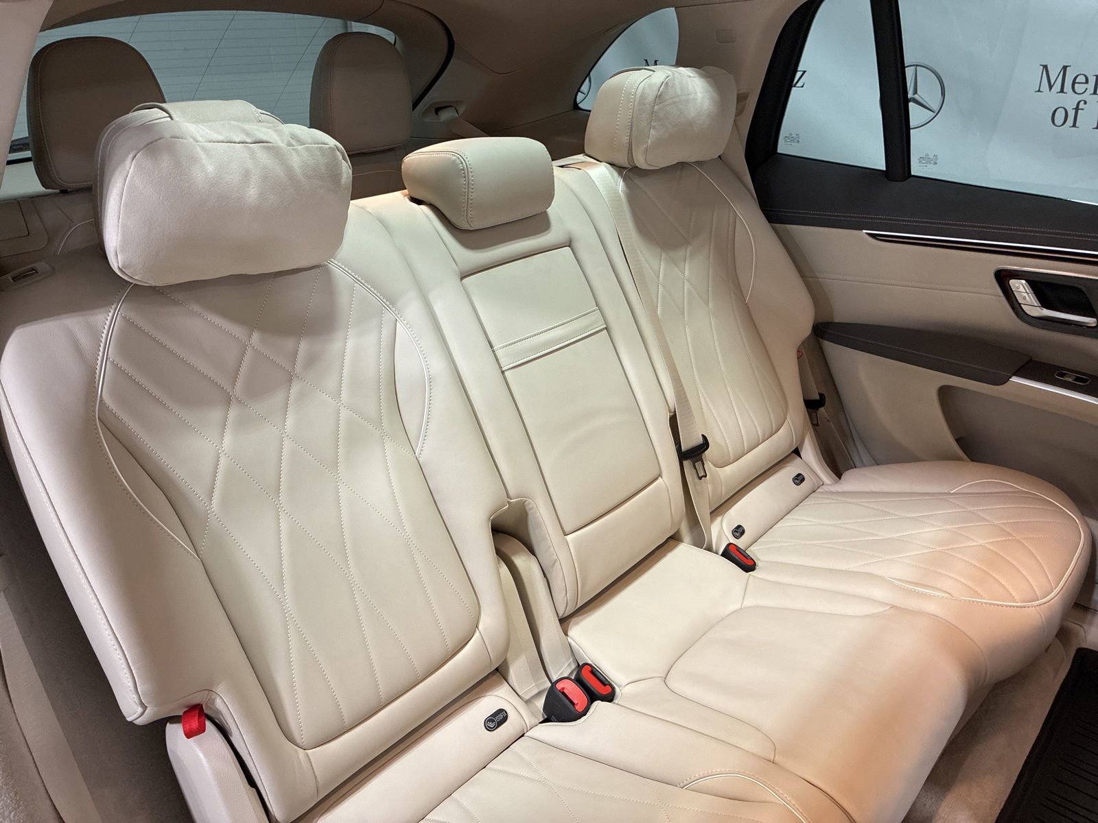 Used 2025 Mercedes-Benz EQS 450+ 4MATIC SUV image 26