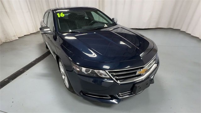 Used 2016 Chevrolet Impala LTZ w/ Enhanced Convenience Package image 2