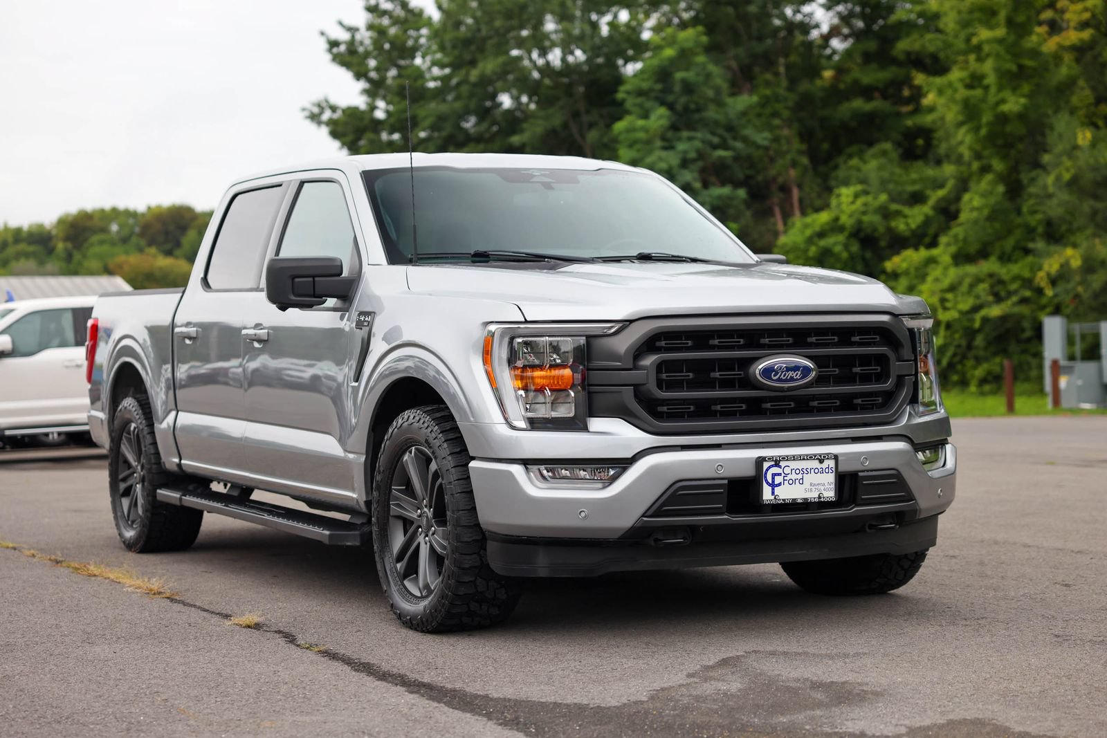 Used 2023 Ford F150 XLT w/ Equipment Group 302A High AWD/4WD image 3