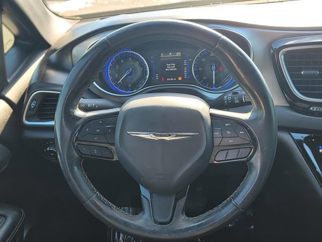 Used 2019 Chrysler Pacifica Touring Plus w/ S Appearance Package image 16