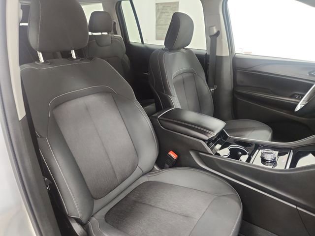 Used 2023 Jeep Grand Cherokee L Laredo image 26