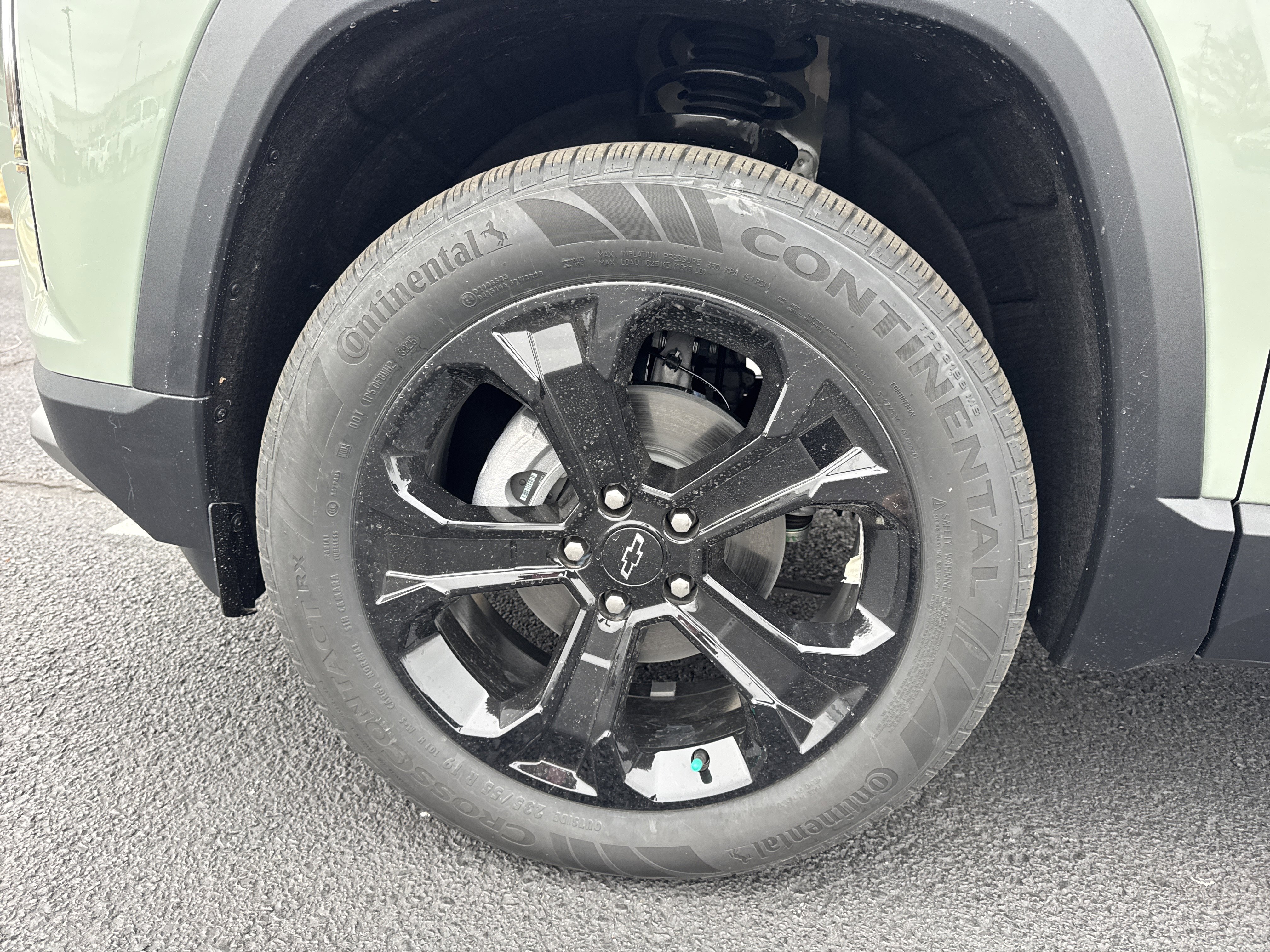 New 2026 Chevrolet Equinox LT w/ Convenience Package II image 5