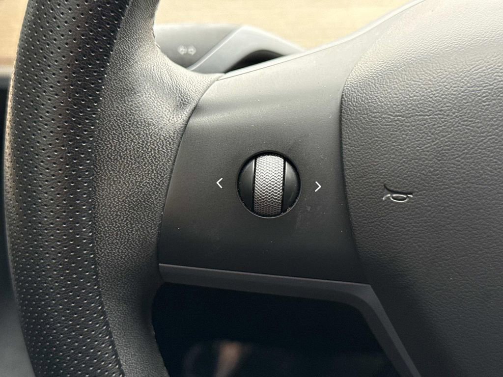 Used 2021 Tesla Model 3 Long Range image 25