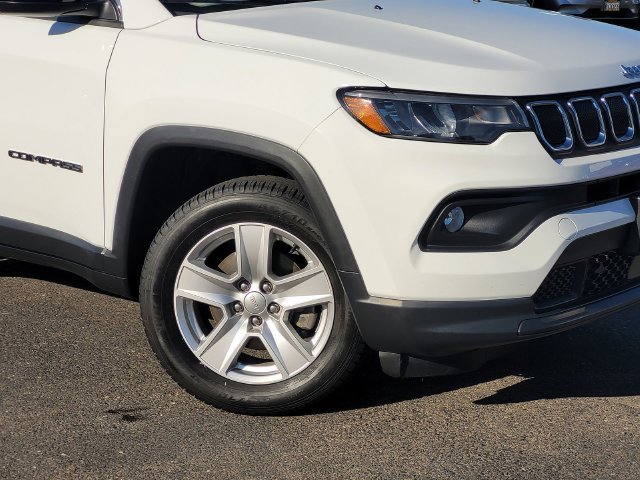 Used 2022 Jeep Compass Latitude AWD/4WD image 9
