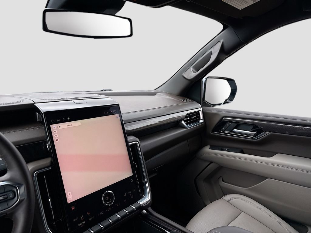 Used 2025 GMC Yukon Elevation AWD/4WD image 24