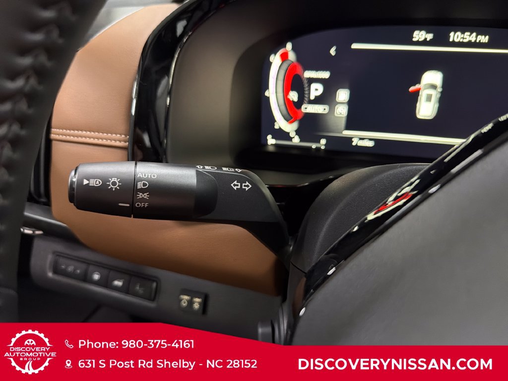 New 2026 Nissan Pathfinder Platinum w/ Accent Package AWD/4WD image 25