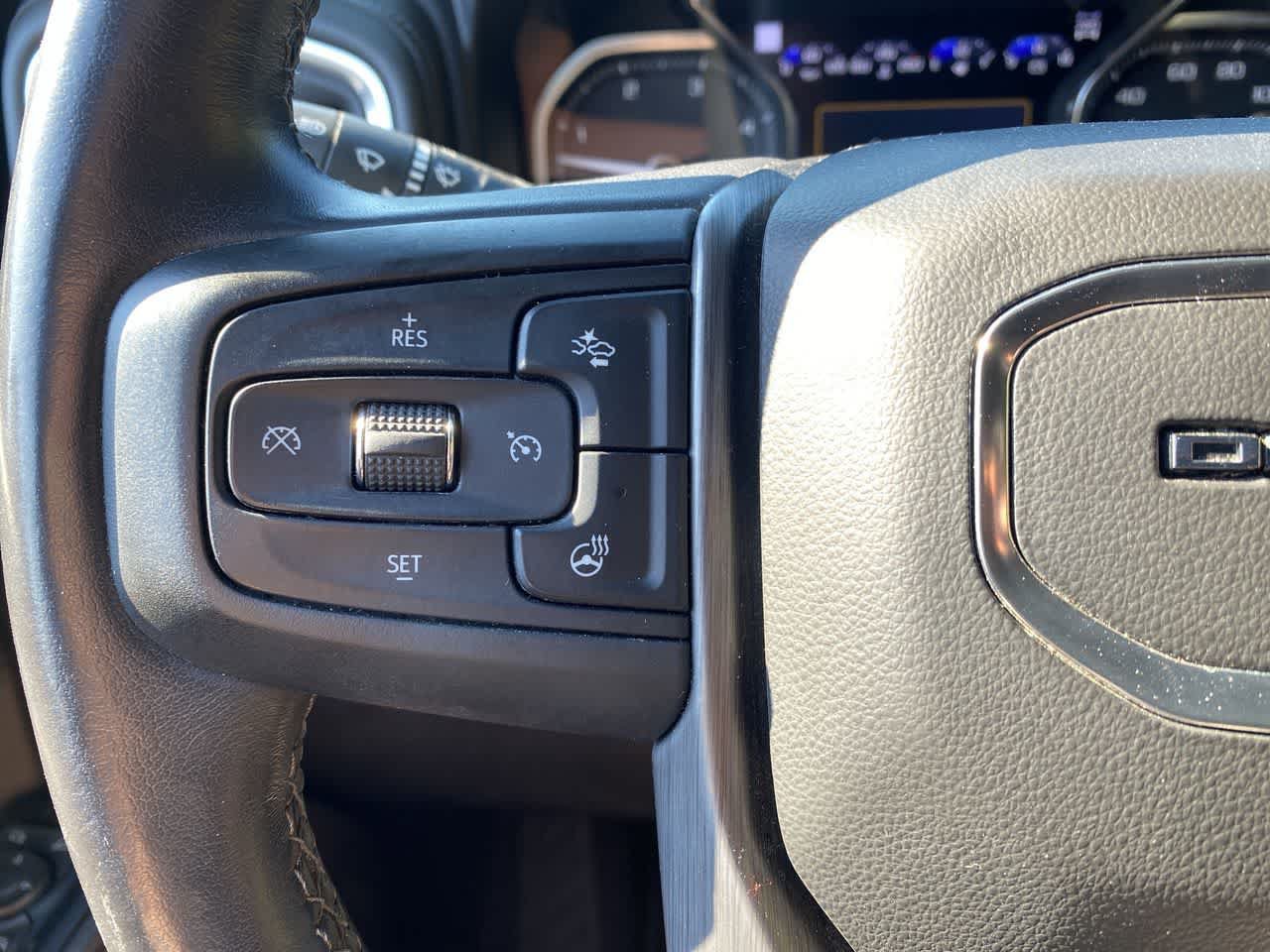 Used 2020 GMC Sierra 2500 Denali w/ Denali Ultimate Package AWD/4WD image 20