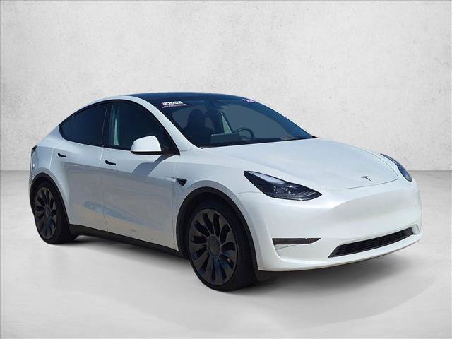 Used 2024 Tesla Model Y Performance AWD/4WD image 3