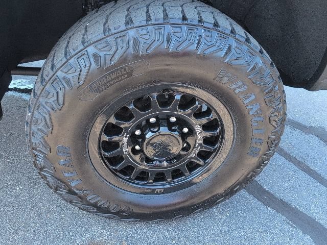 Used 2025 GMC Sierra 2500 AT4X w/ AT4X AEV Edition AWD/4WD image 23