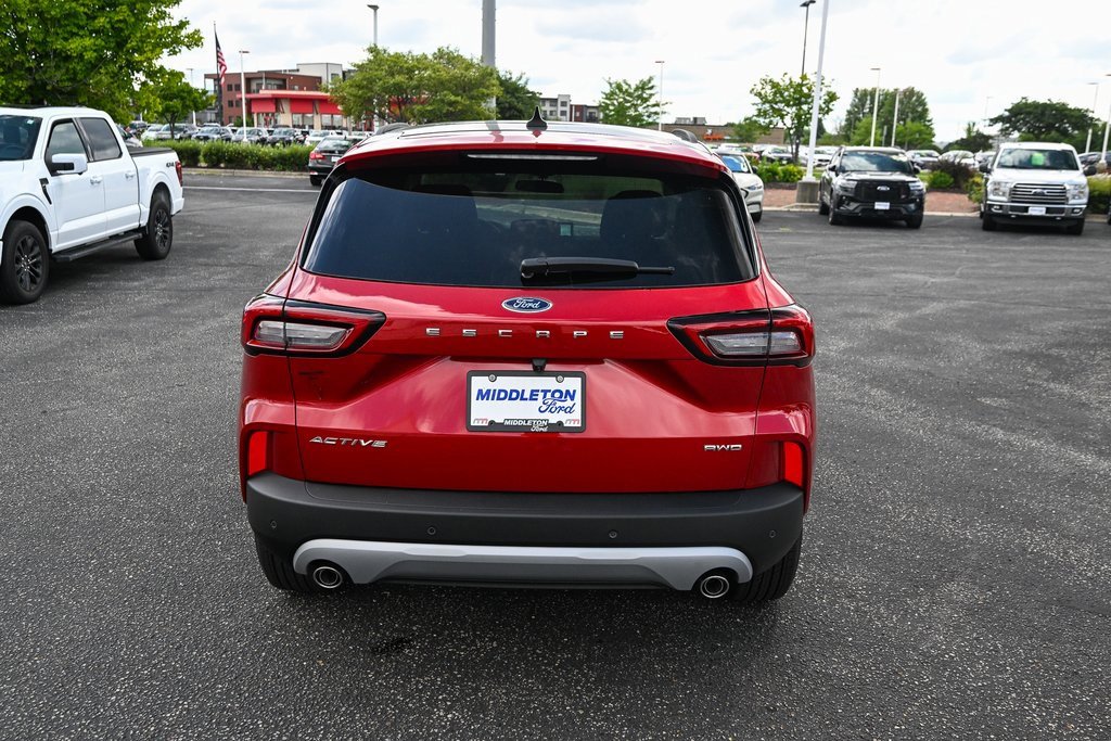 New 2025 Ford Escape Active w/ Active Premium Tech Pack image 6