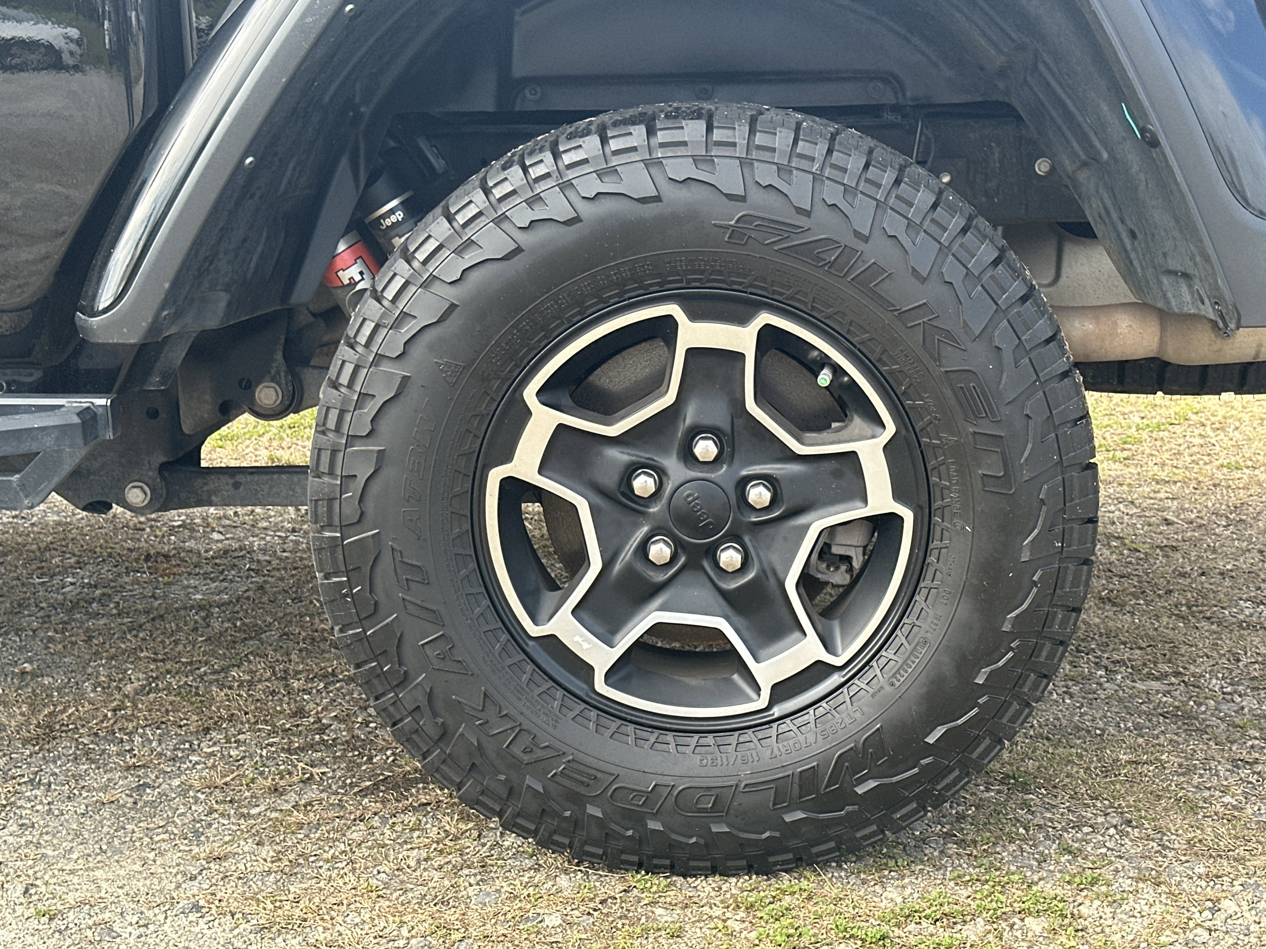 Used 2022 Jeep Gladiator Mojave w/ LED Lighting Group image 19