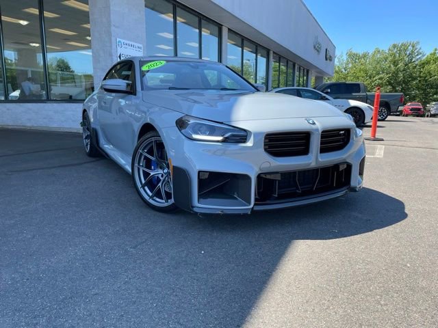 Used 2023 BMW M2 RWD image 3