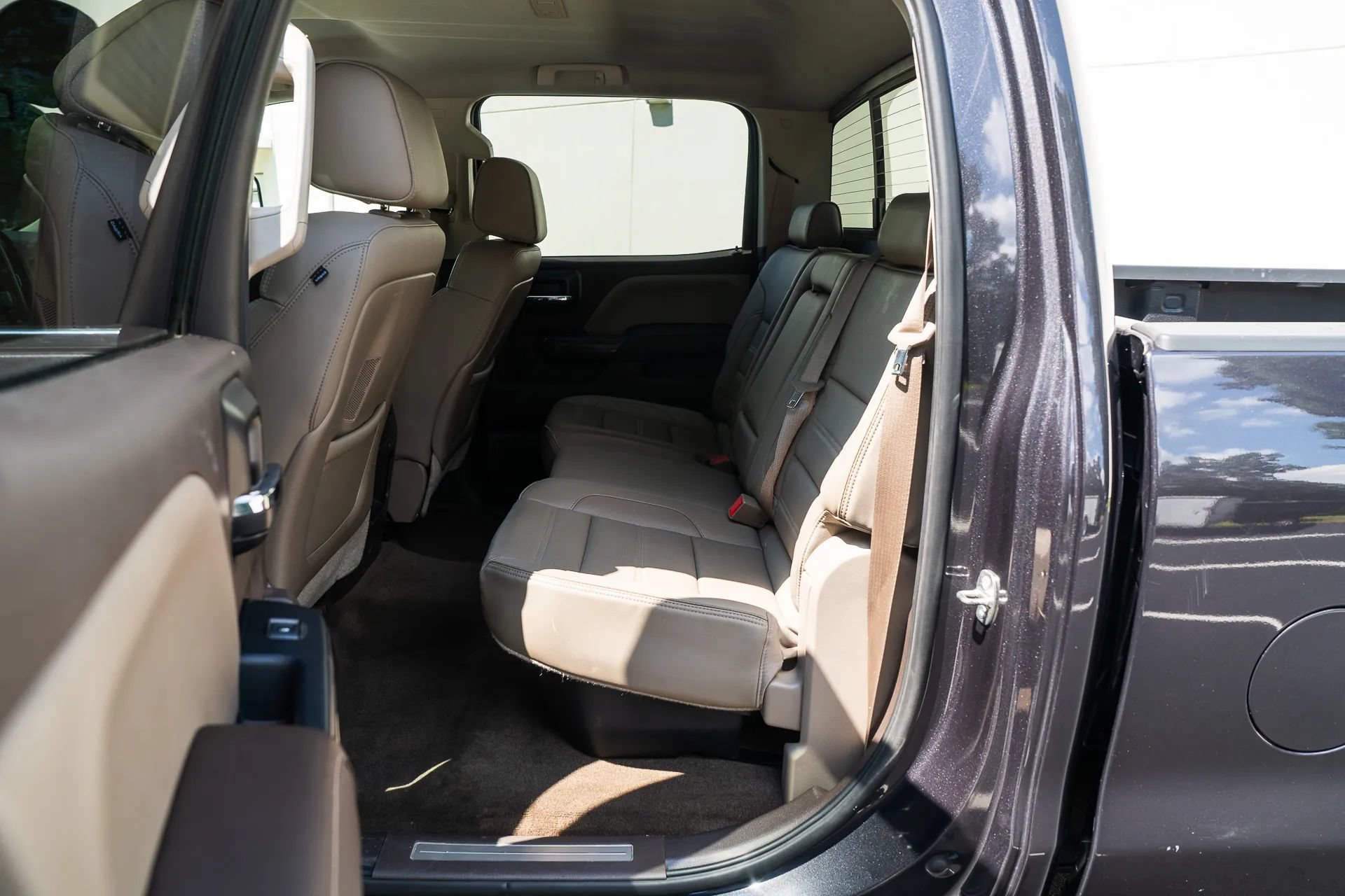 Used 2015 GMC Sierra 3500 Denali w/ Duramax Plus Package AWD/4WD image 27