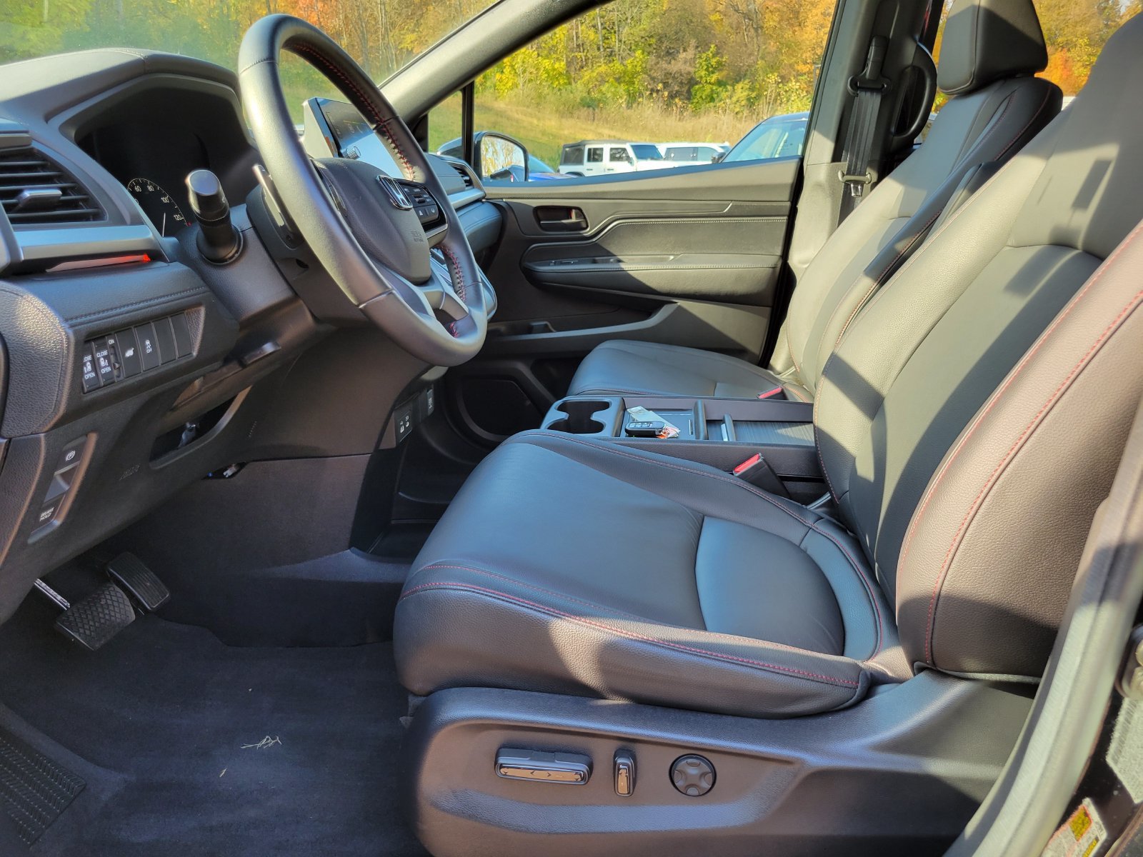 Used 2026 Honda Odyssey Sport-L image 9