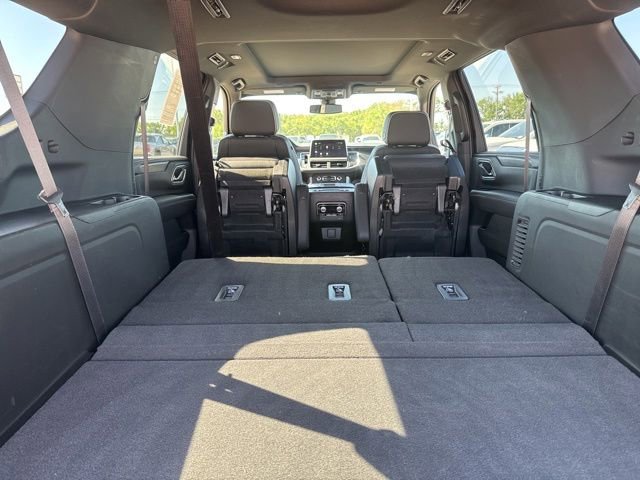 Used 2022 GMC Yukon XL SLT w/ SLT Premium Package AWD/4WD image 43