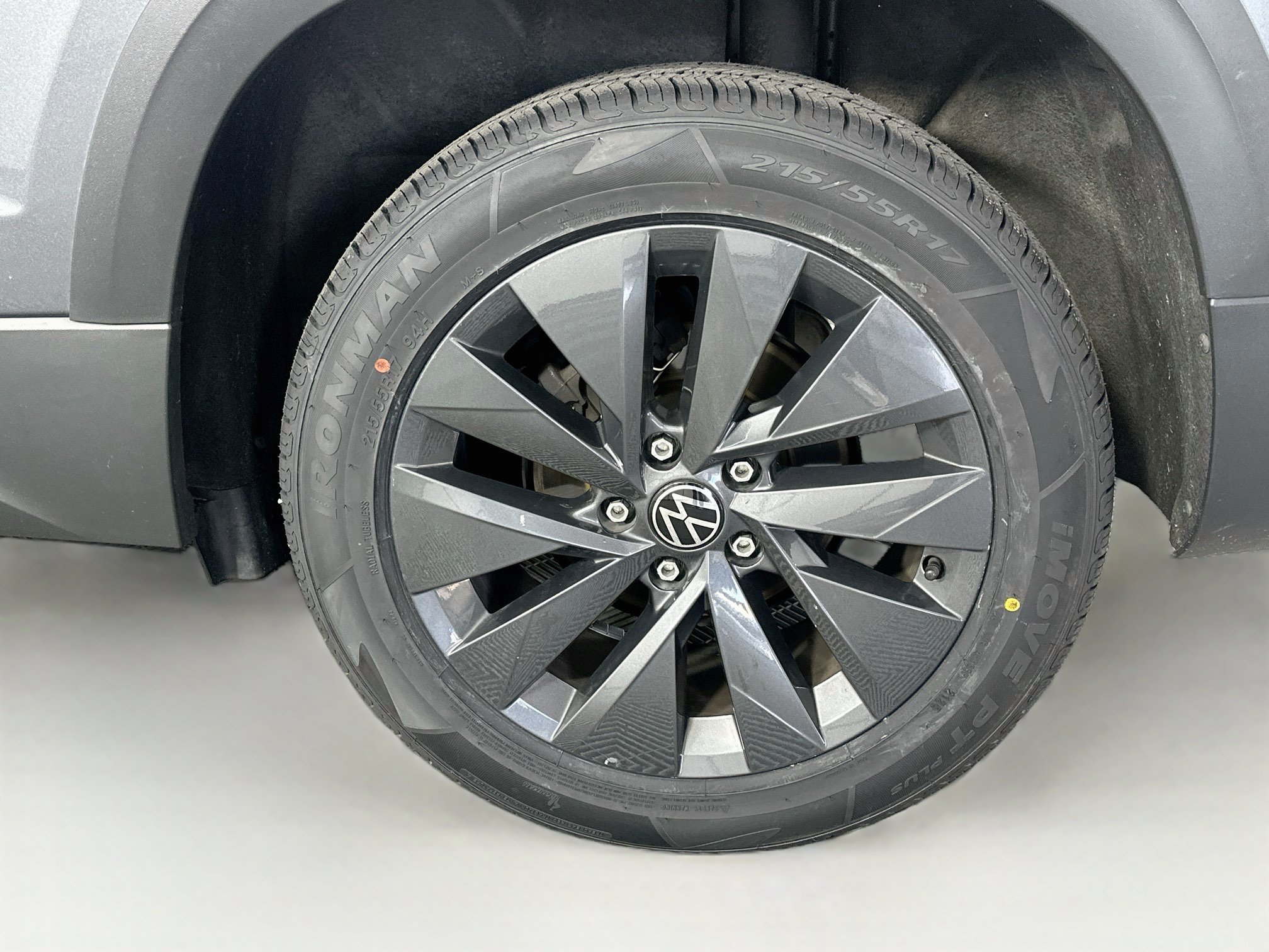 Used 2024 Volkswagen Taos S FWD image 11