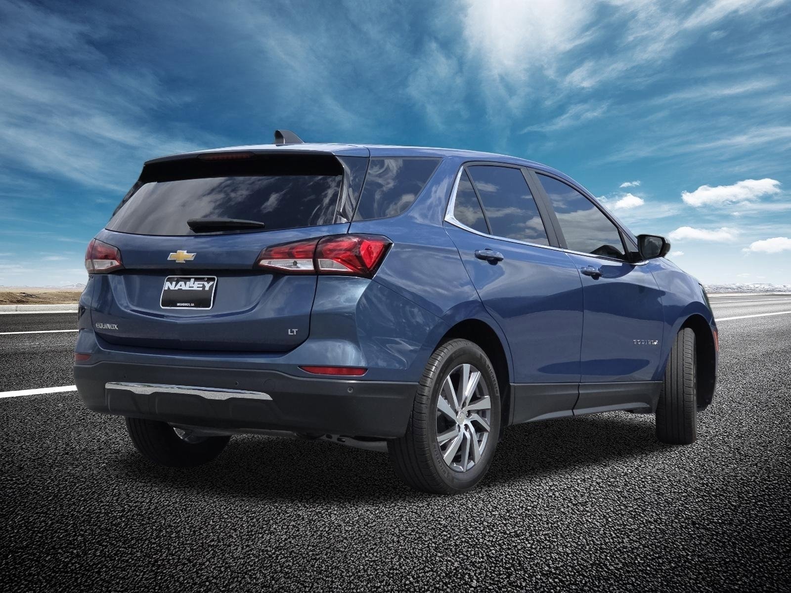 Used 2024 Chevrolet Equinox LT FWD image 19