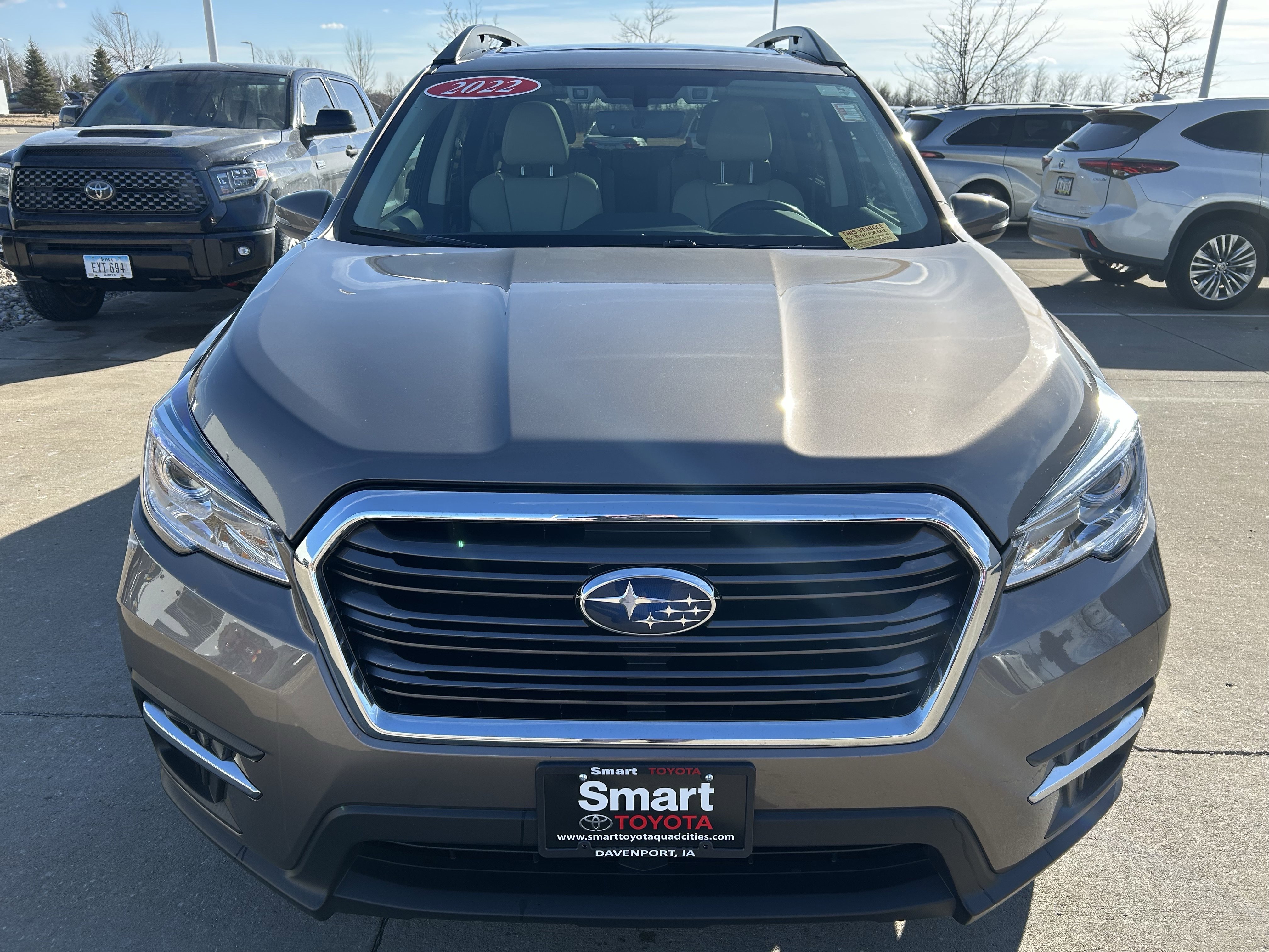 Used 2022 Subaru Ascent Limited w/ Technology Package image 2