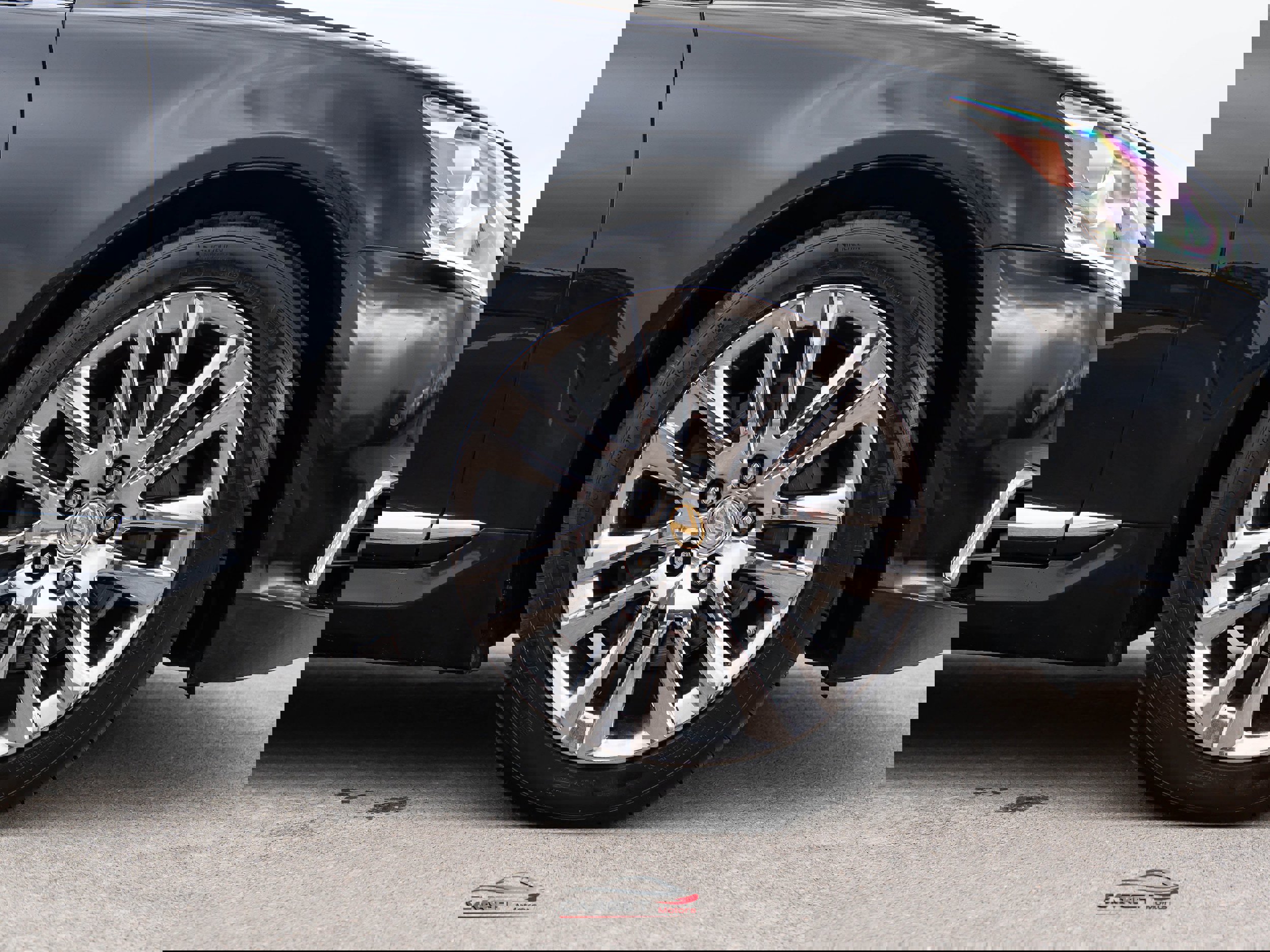 Used 2016 Lexus LS 460 L image 9