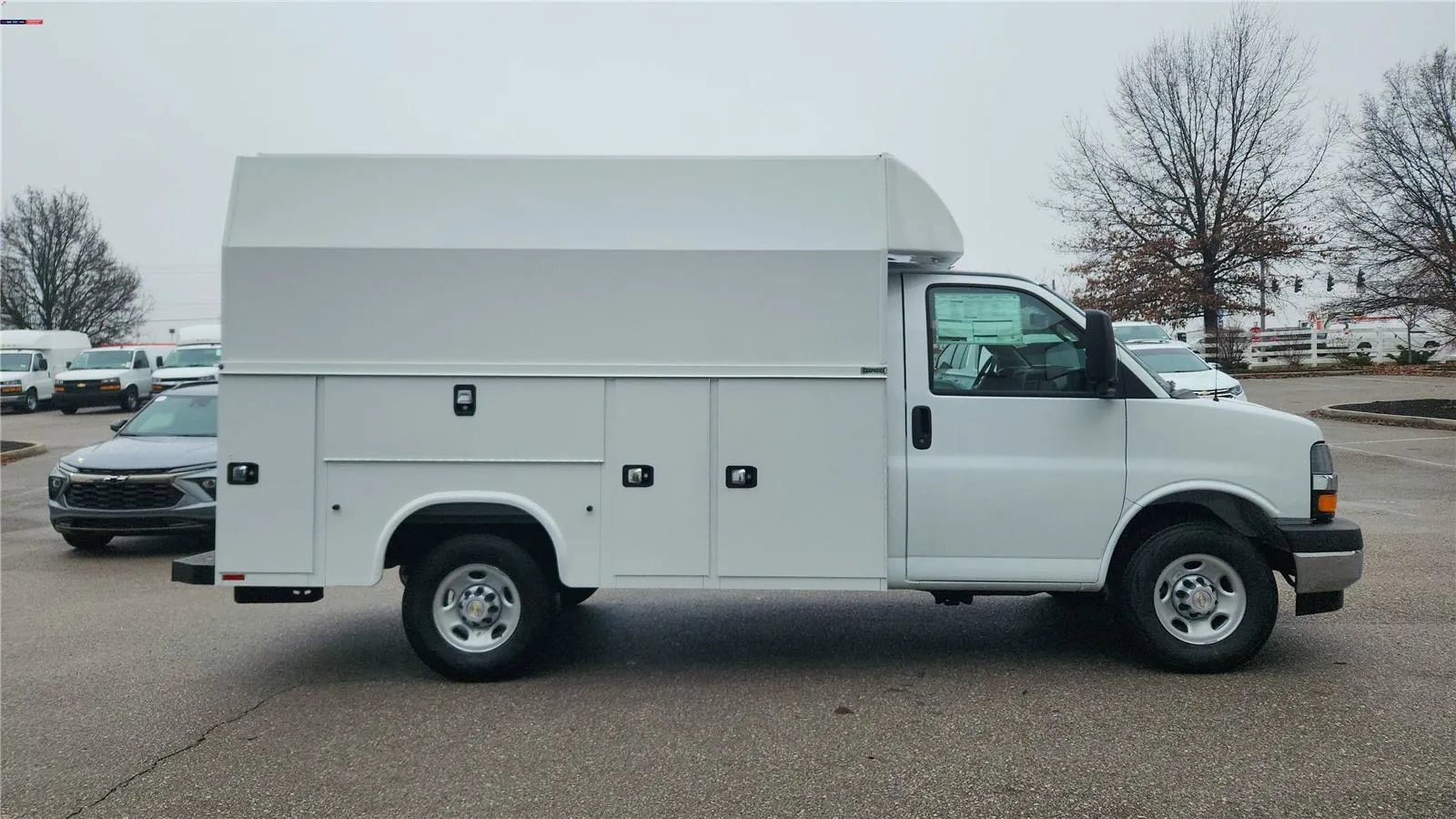 New 2025 Chevrolet Express 3500 w/ Power Convenience Package