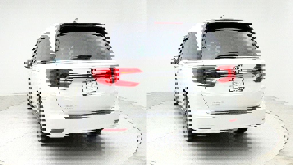 Used 2023 Honda Odyssey EX image 6