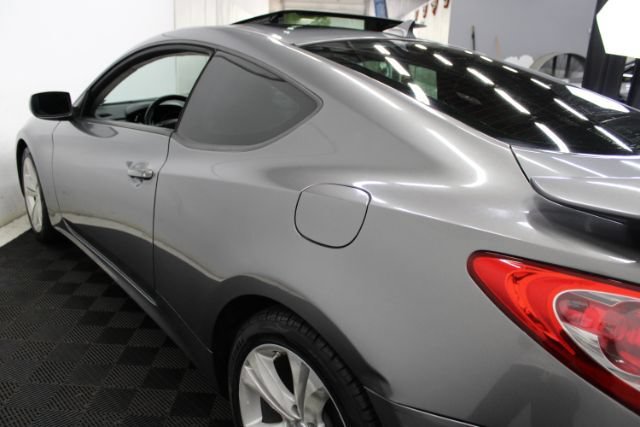 Used 2011 Hyundai Genesis 2.0T RWD image 12