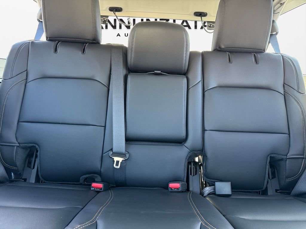New 2026 Jeep Wrangler Unlimited Sahara AWD/4WD image 16