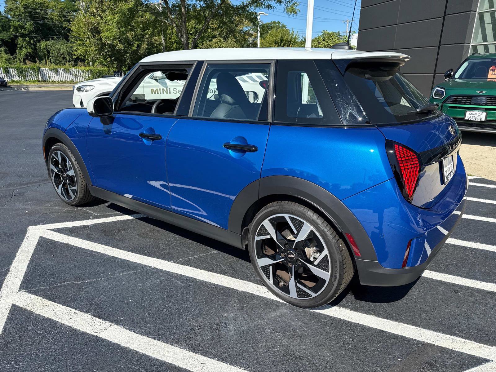 Certified 2025 MINI Cooper S FWD image 7