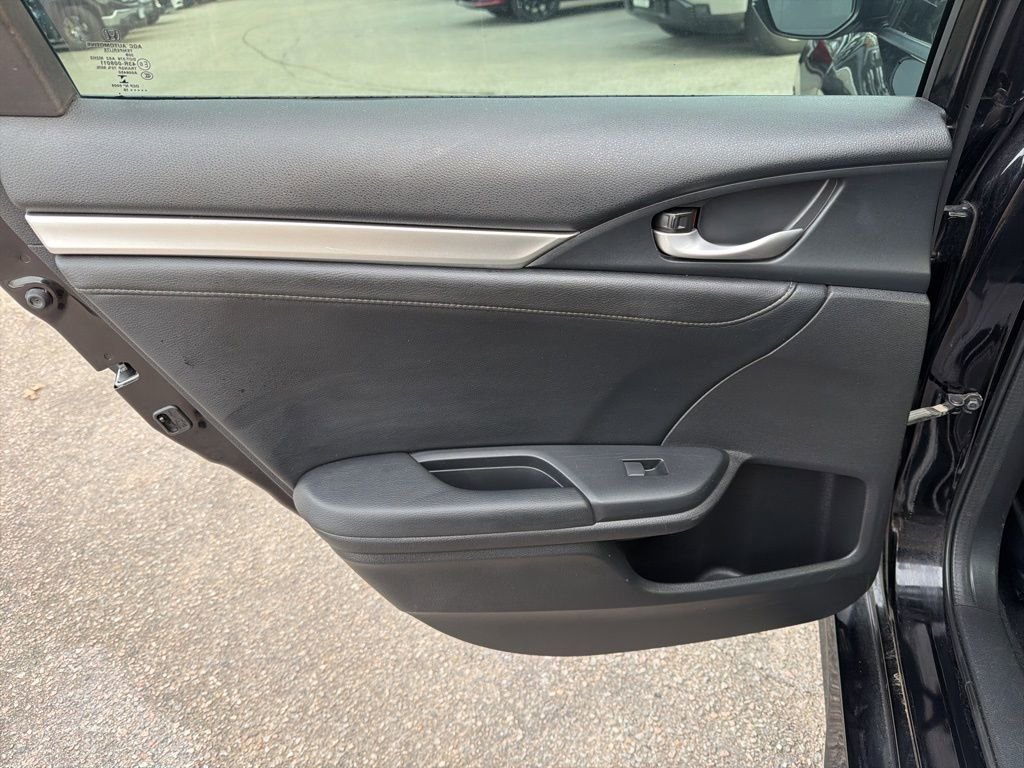 Used 2016 Honda Civic Touring image 23