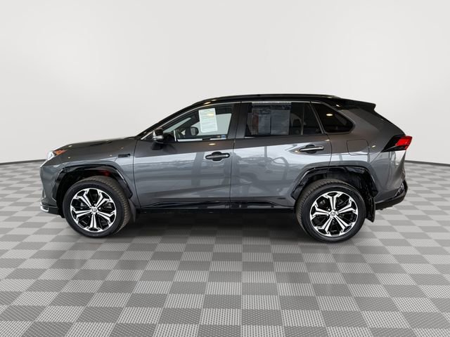 Used 2021 Toyota RAV4 XSE w/ Weather Package image 6