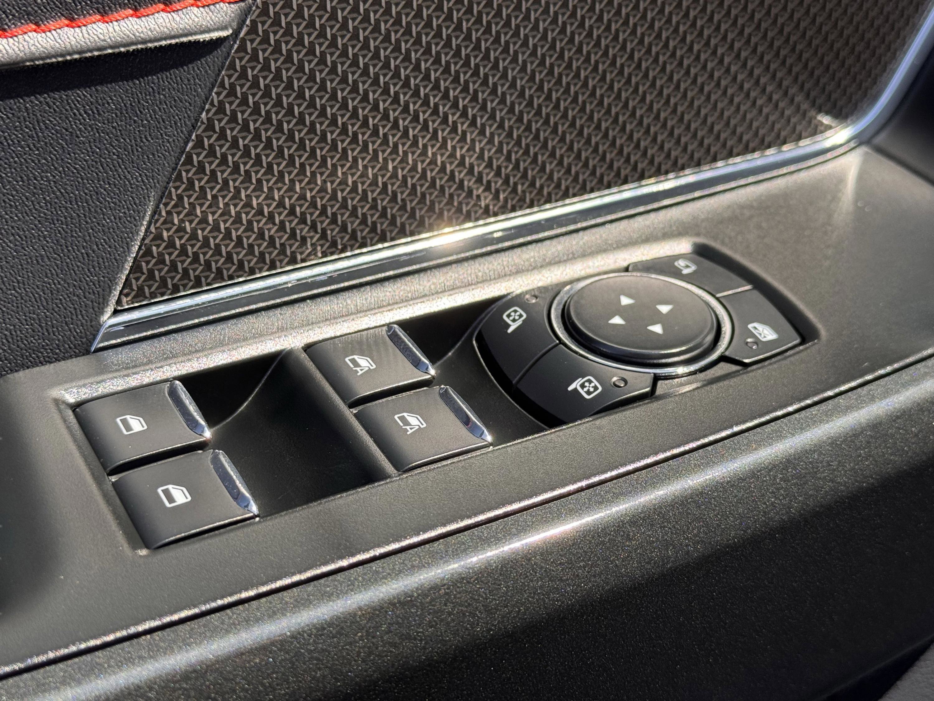 Used 2025 Ford F150 Raptor AWD/4WD image 8