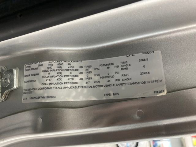 Used 2021 Chevrolet Express 2500 LS w/ Enhanced Convenience Package image 23