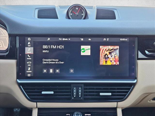 Used 2020 Porsche Cayenne image 13