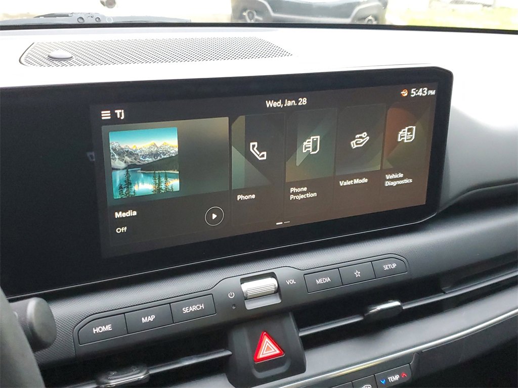 Certified 2025 Kia K4 LXS image 23