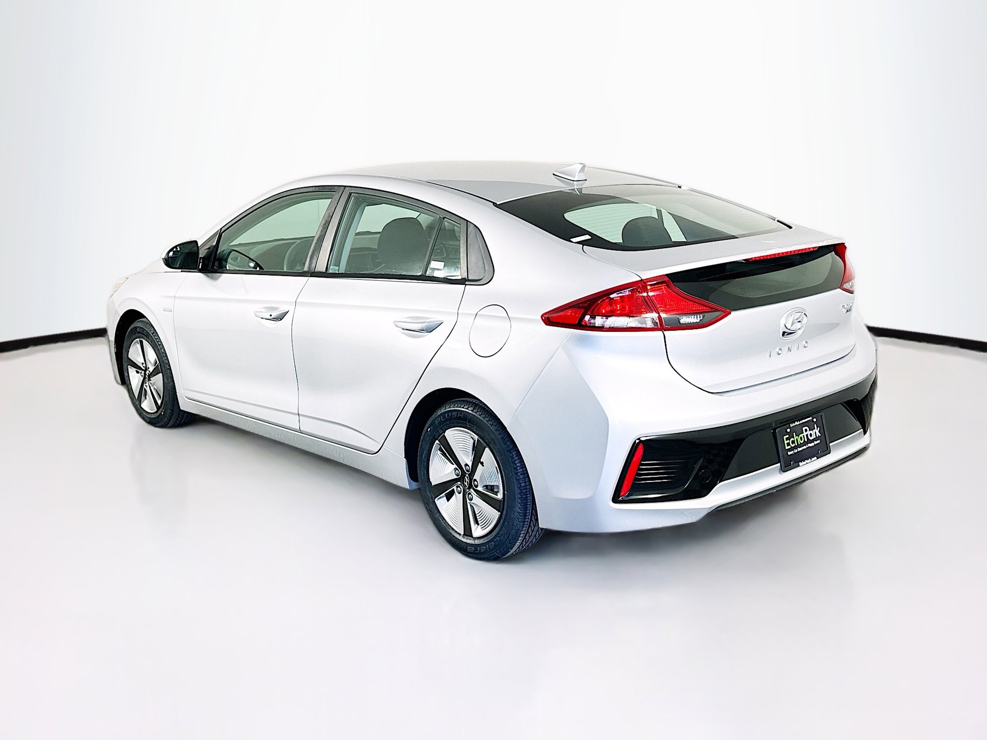 Used 2019 Hyundai Ioniq Blue image 5