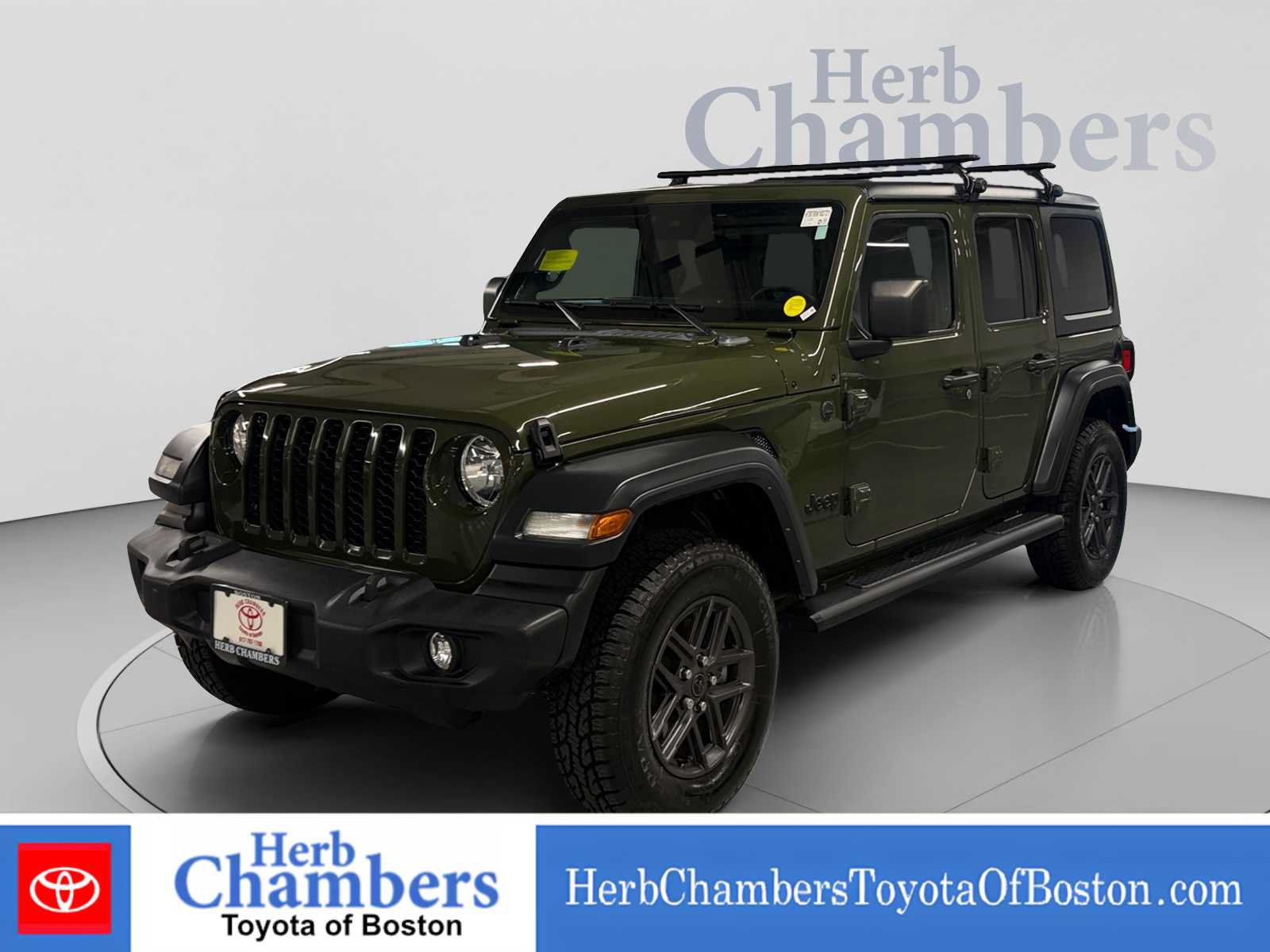 Used 2024 Jeep Wrangler Unlimited Sport AWD/4WD image 11